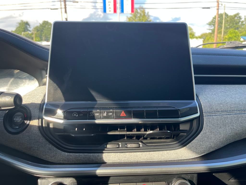 used 2022 Jeep Compass car, priced at $18,500