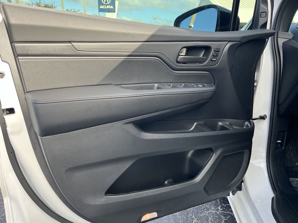 new 2025 Honda Odyssey car, priced at $43,464