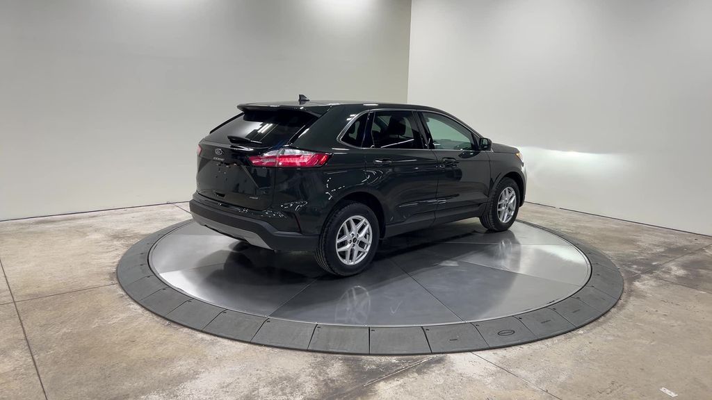 used 2023 Ford Edge car, priced at $28,520