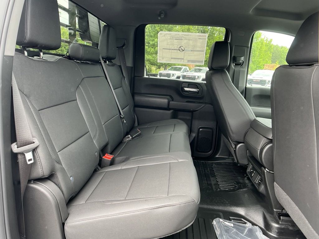 new 2024 GMC Sierra 3500HD car, priced at $50,853