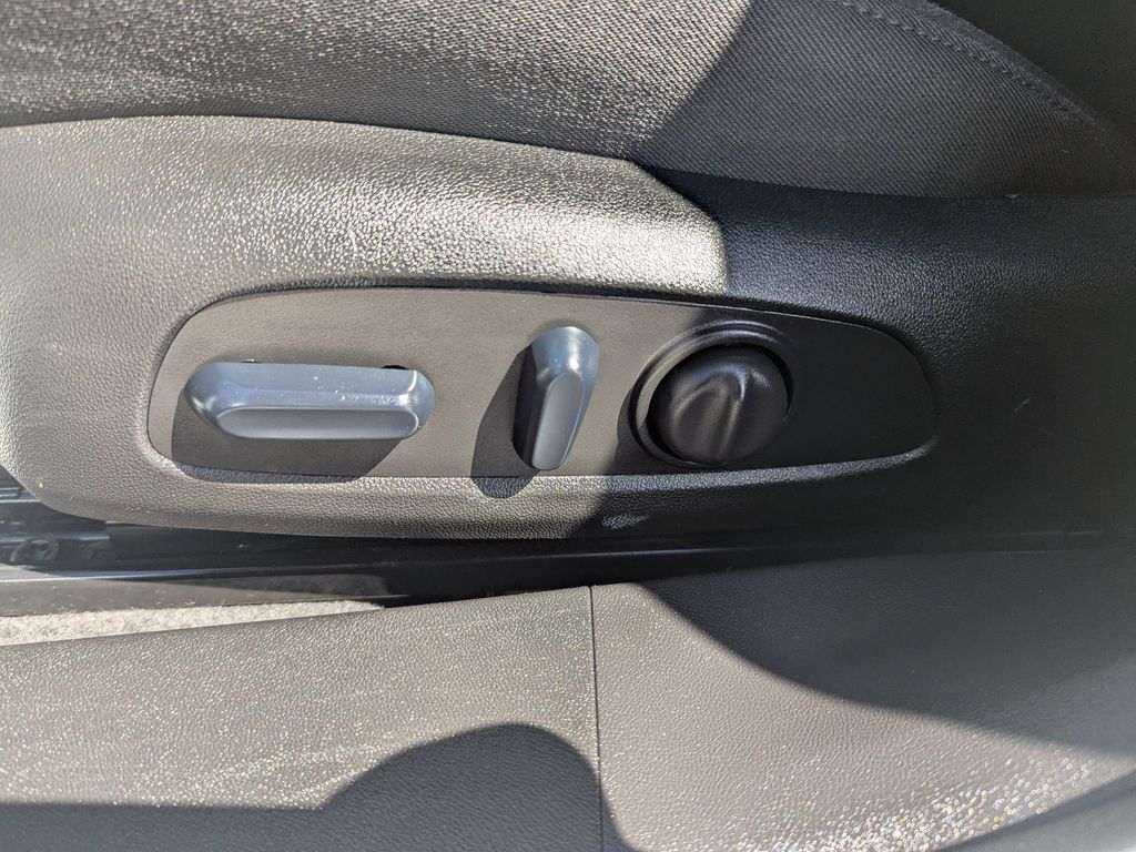 used 2024 Chevrolet Malibu car, priced at $17,994