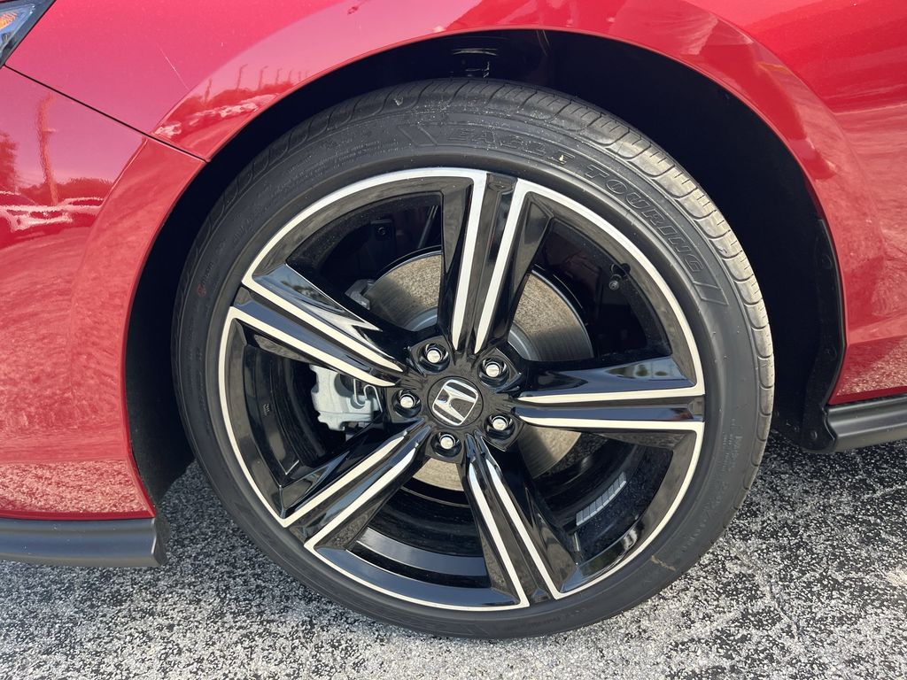 new 2025 Honda Accord Hybrid car, priced at $33,850