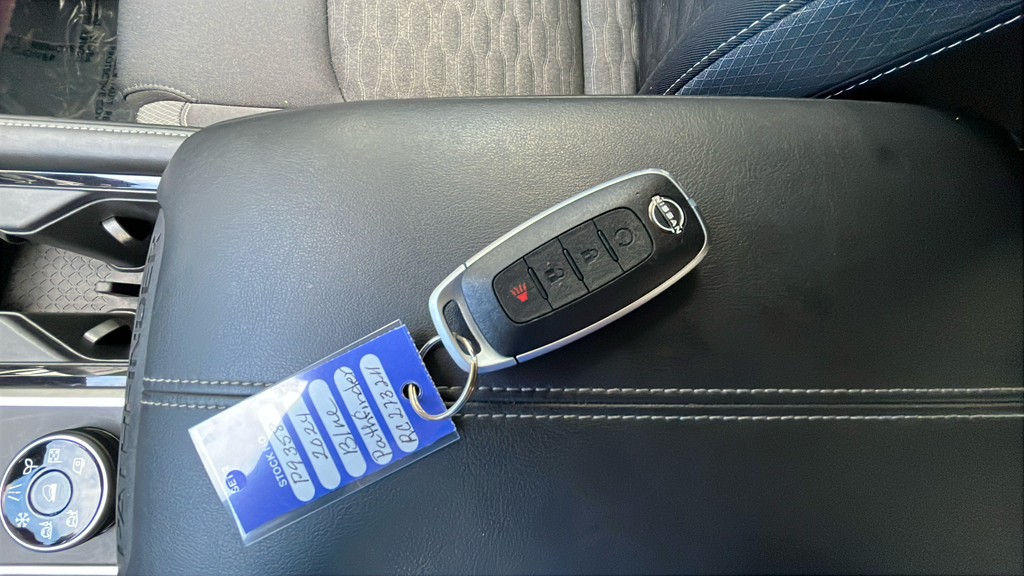 used 2024 Nissan Pathfinder car, priced at $30,900