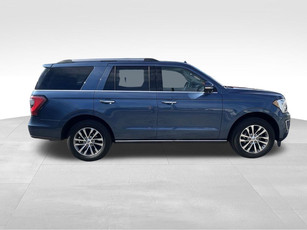 used 2018 Ford Expedition car, priced at $23,792