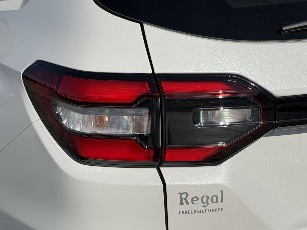 new 2025 Honda Pilot car, priced at $49,265