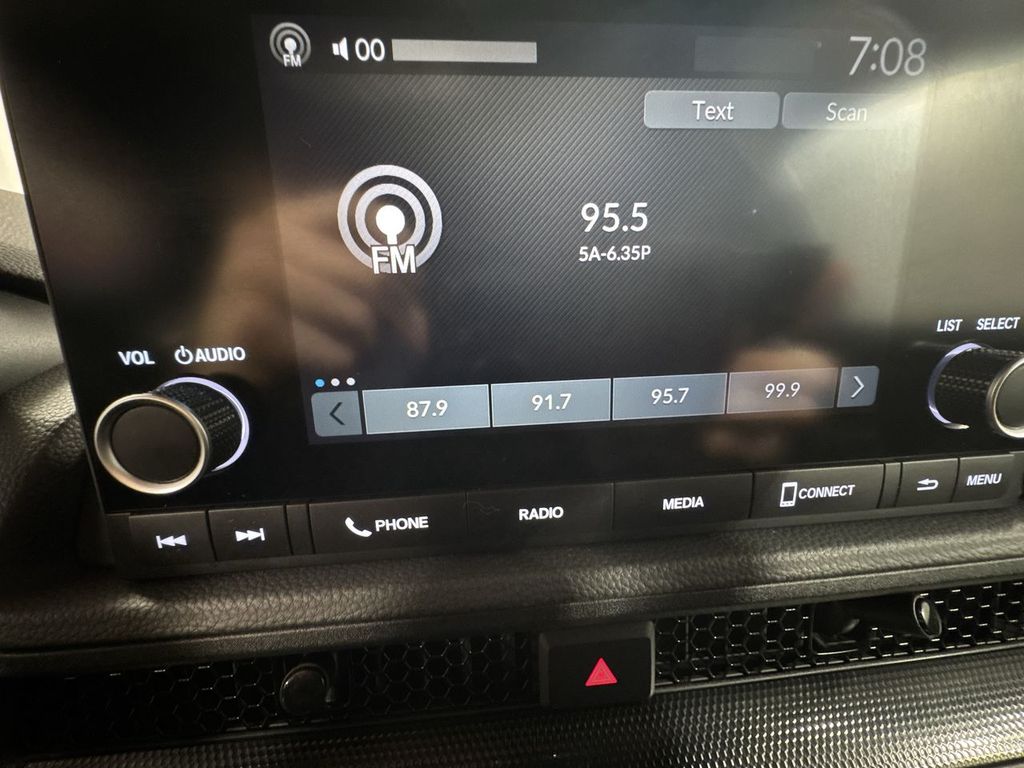 used 2024 Honda CR-V Hybrid car, priced at $34,992