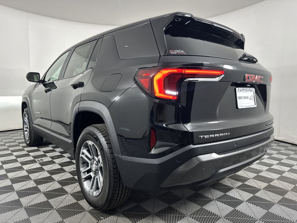 new 2025 GMC Terrain car, priced at $28,890