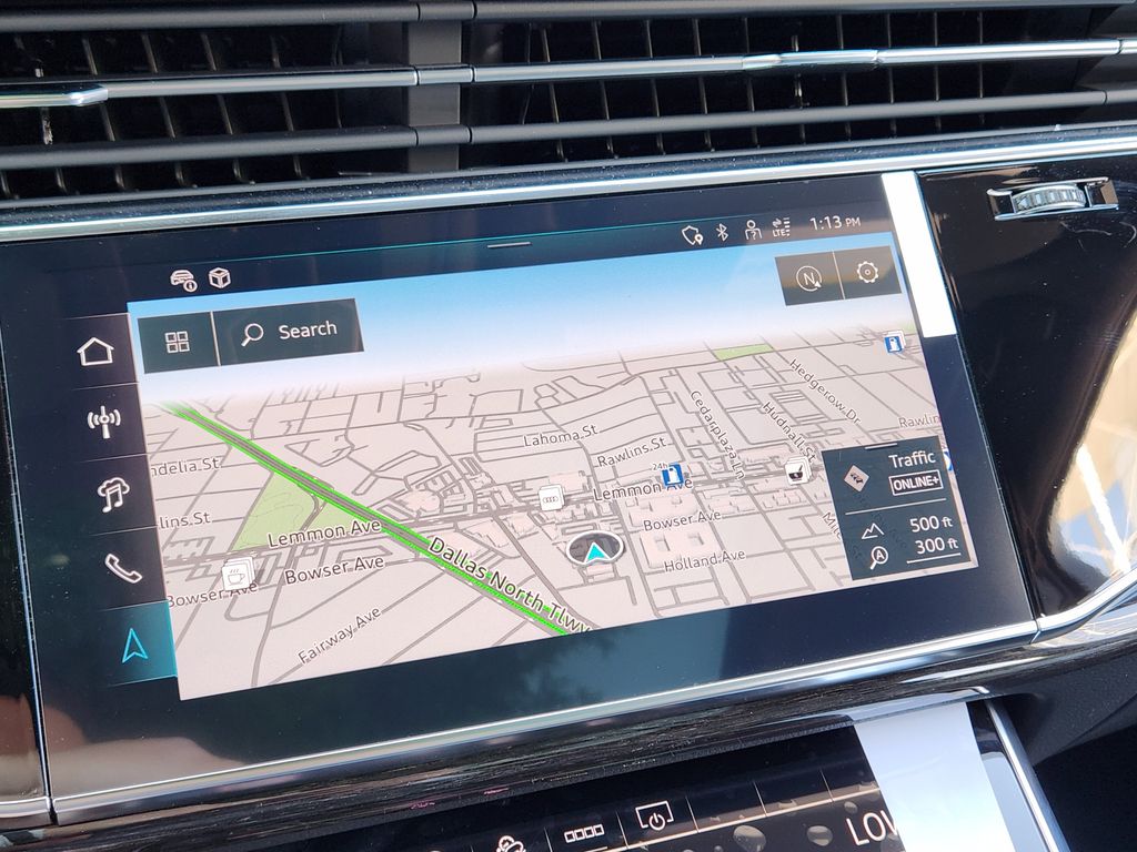 new 2025 Audi Q7 car, priced at $77,750