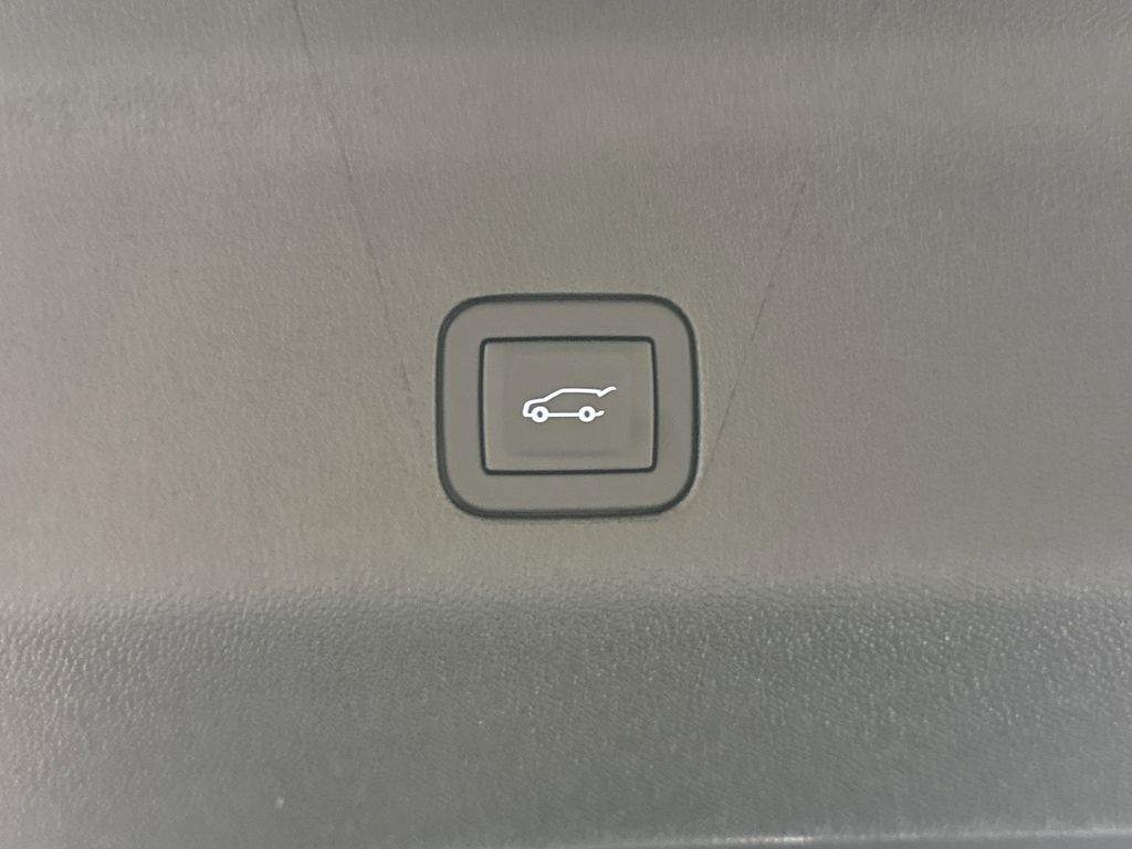 new 2025 GMC Yukon car, priced at $91,734