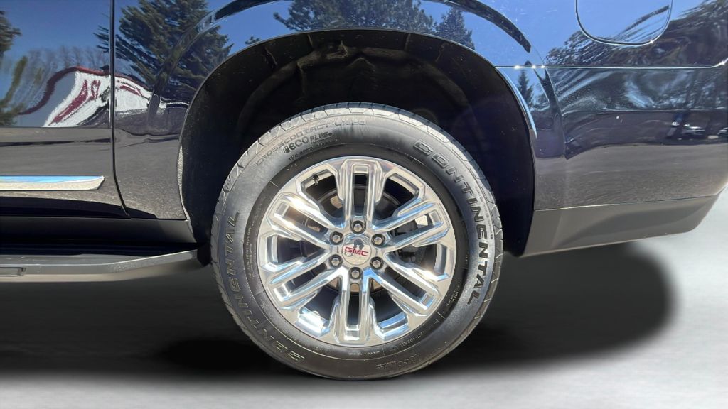 used 2023 GMC Yukon XL car, priced at $67,500