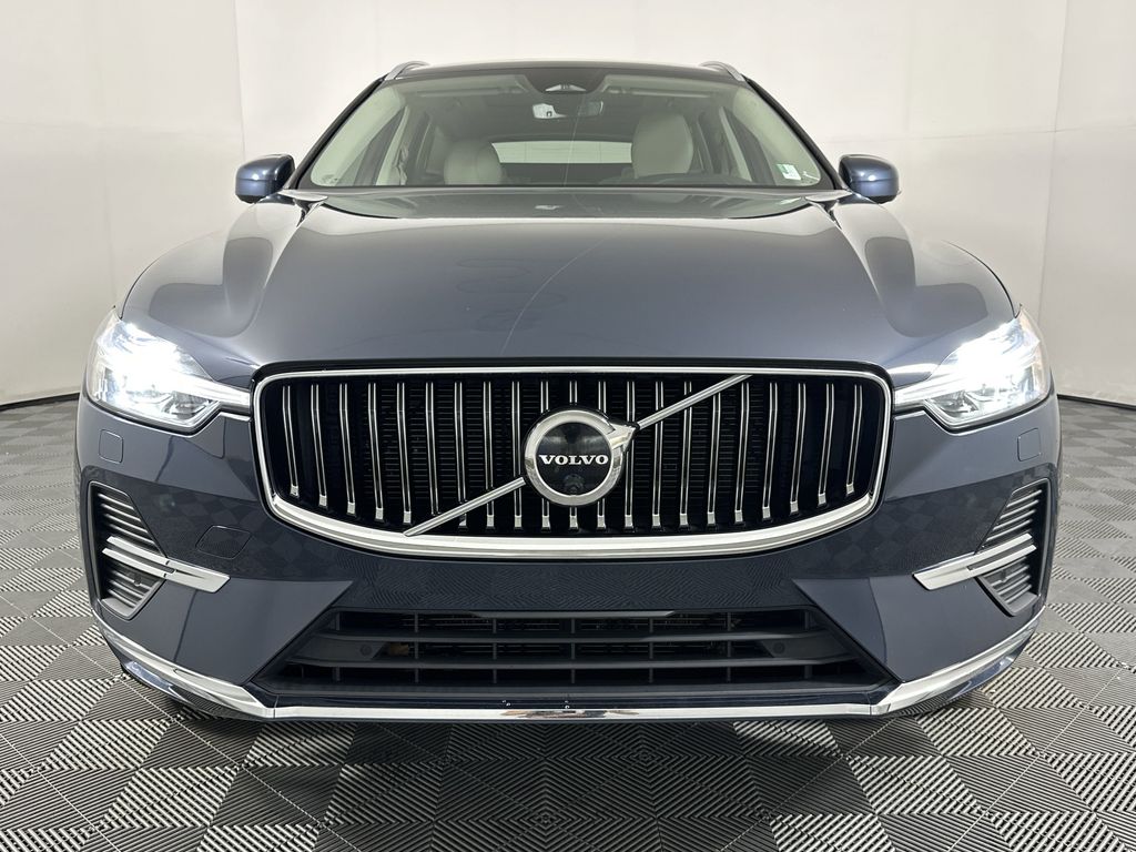 used 2022 Volvo XC60 car, priced at $36,795