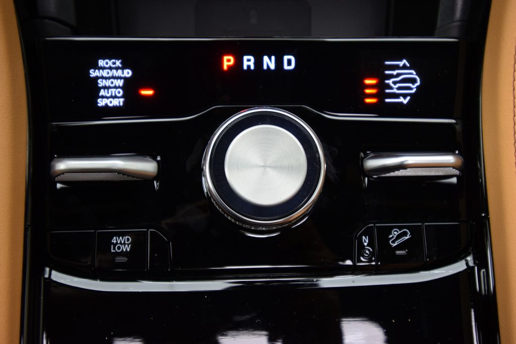 new 2025 Jeep Grand Cherokee car, priced at $63,876