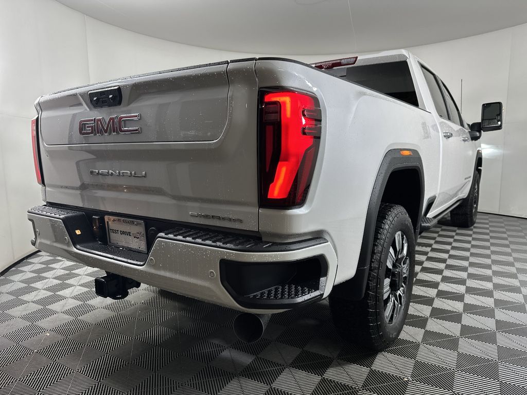 new 2025 GMC Sierra 2500HD car, priced at $86,234