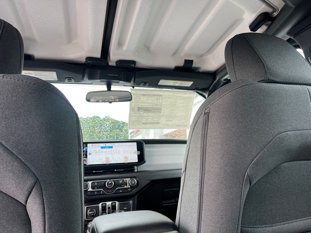 new 2025 Jeep Gladiator car, priced at $41,595