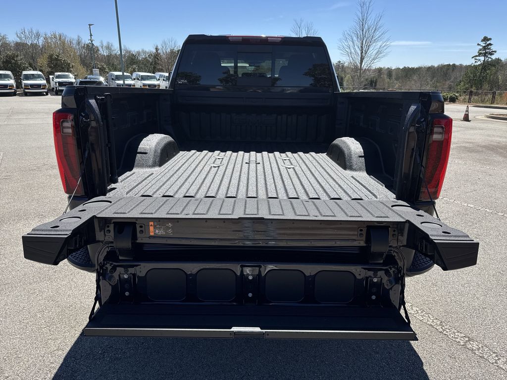 new 2025 GMC Sierra 2500HD car, priced at $87,039