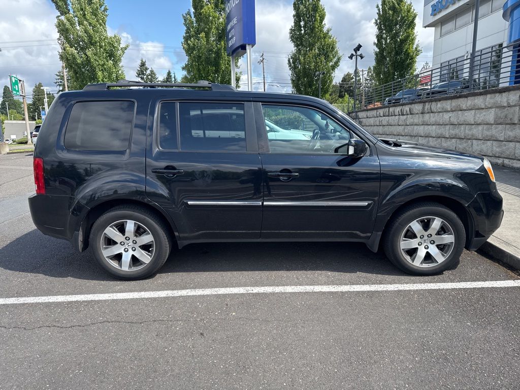 used 2015 Honda Pilot car, priced at $14,995