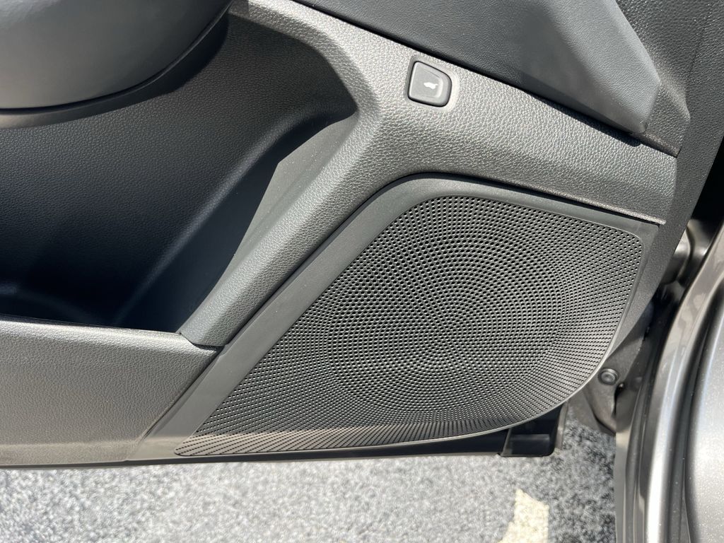 new 2025 Acura RDX car, priced at $49,250