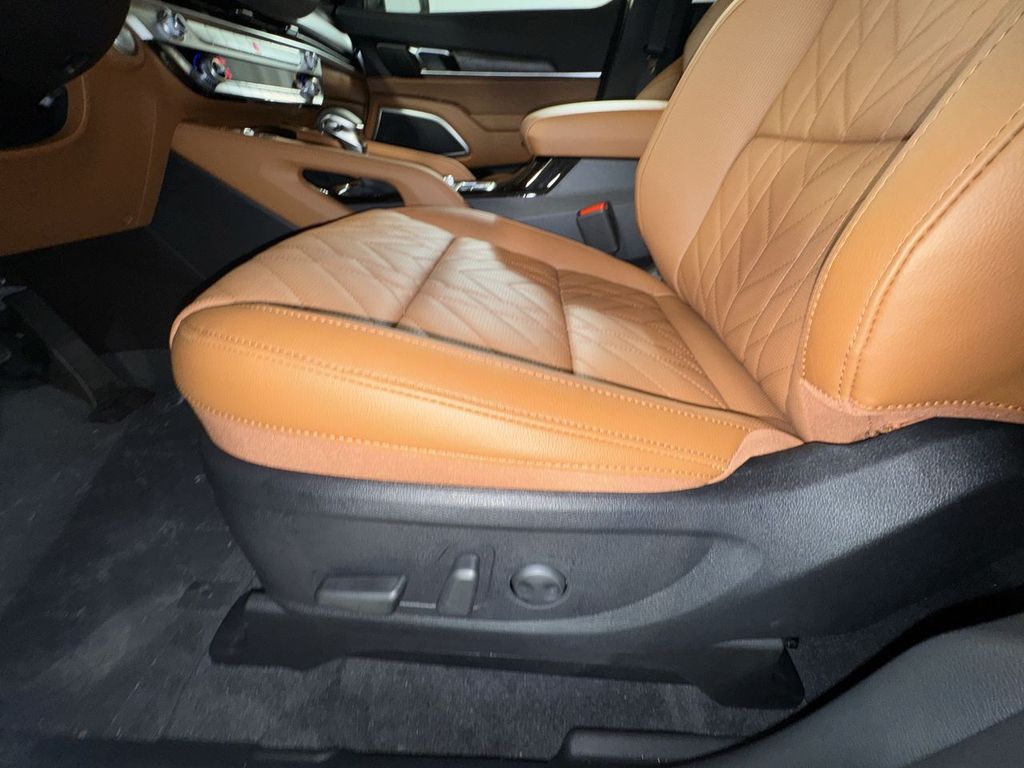 new 2025 Kia Telluride car, priced at $46,405
