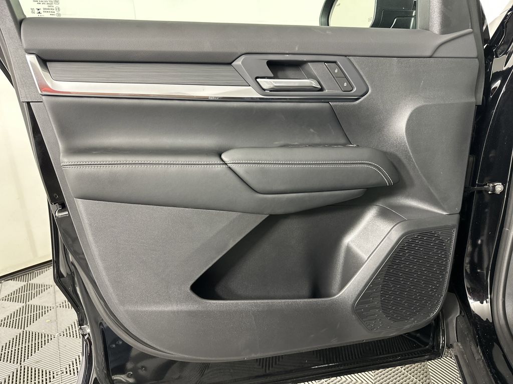 new 2025 GMC Terrain car, priced at $28,890