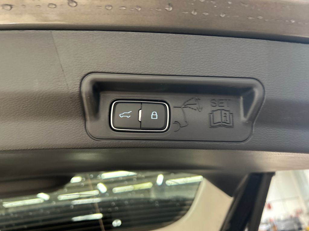 new 2025 Ford Explorer car, priced at $45,399