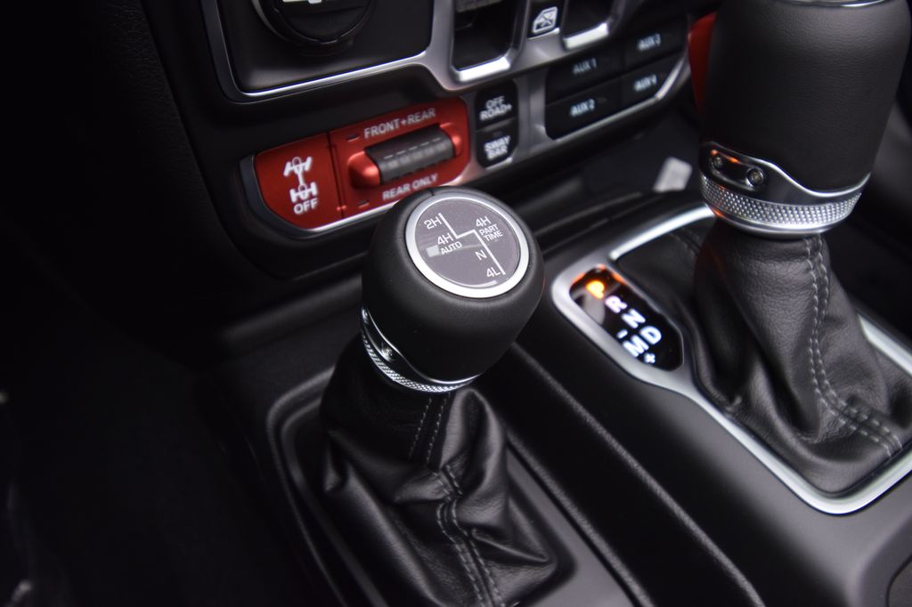 new 2025 Jeep Wrangler car, priced at $66,610