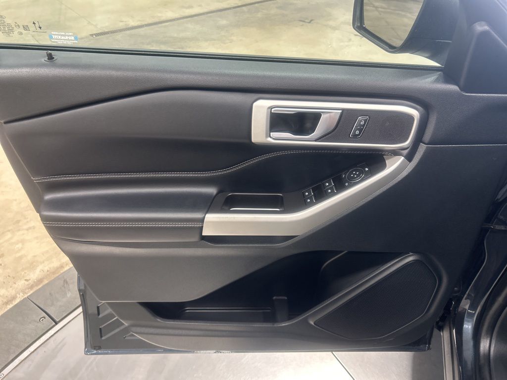 used 2022 Ford Explorer car, priced at $29,789