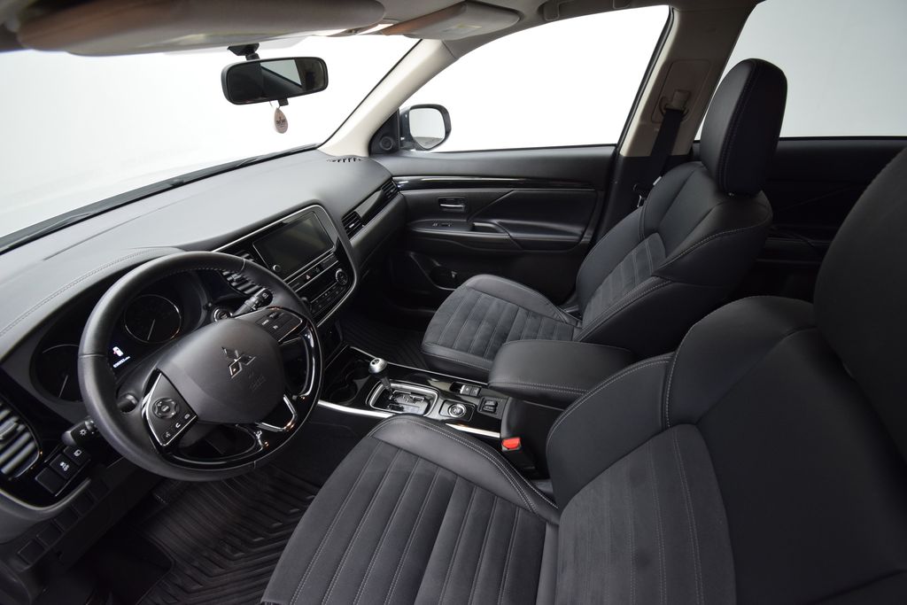 used 2019 Mitsubishi Outlander car, priced at $17,700