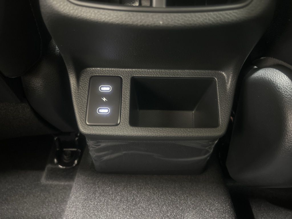 new 2026 Kia Seltos car, priced at $27,860