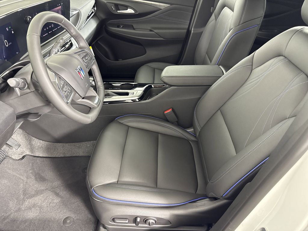 new 2025 Buick Envista car, priced at $29,075