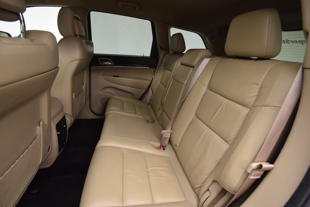 used 2014 Jeep Grand Cherokee car, priced at $9,095