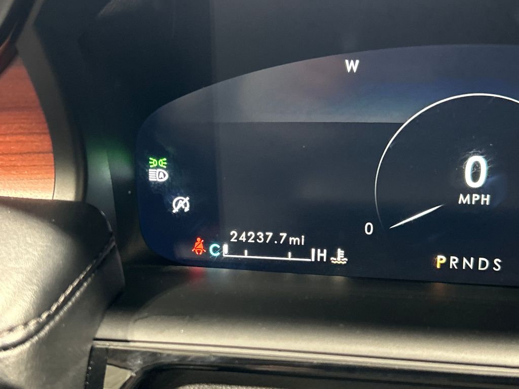 used 2022 Lincoln Nautilus car, priced at $38,789