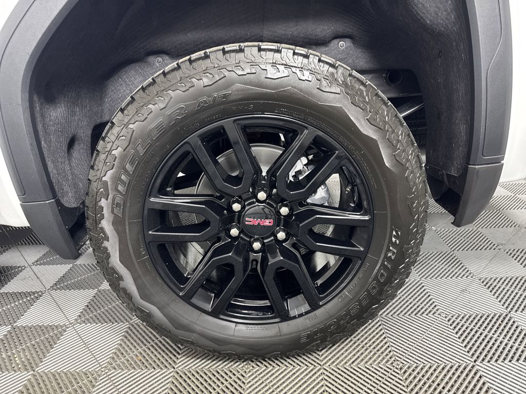 new 2025 GMC Sierra 1500 car, priced at $61,929