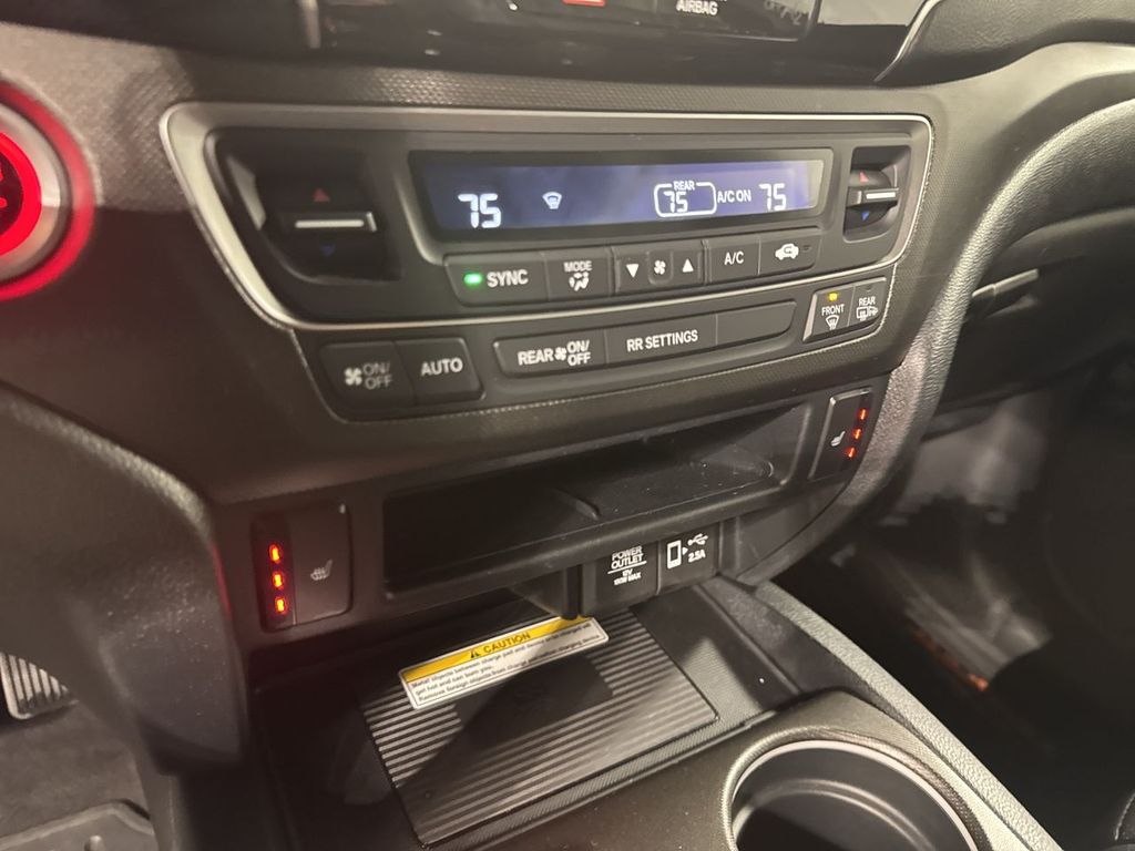 used 2022 Honda Passport car, priced at $34,929