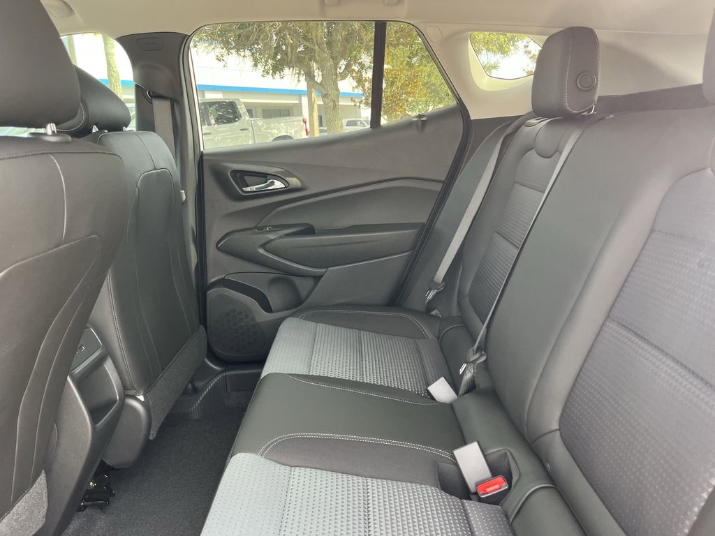new 2025 Chevrolet Trax car, priced at $23,274