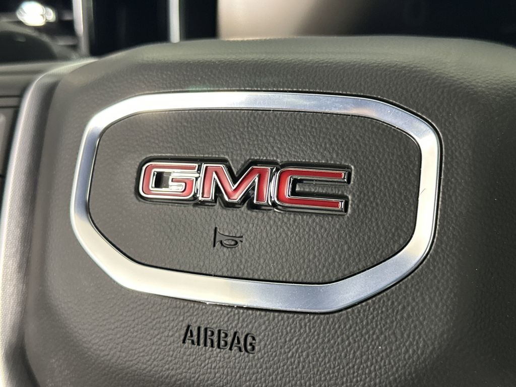 new 2025 GMC Sierra 1500 car, priced at $58,824