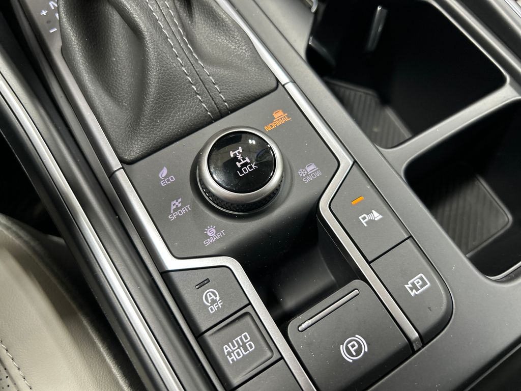 new 2025 Kia Sorento car, priced at $41,450