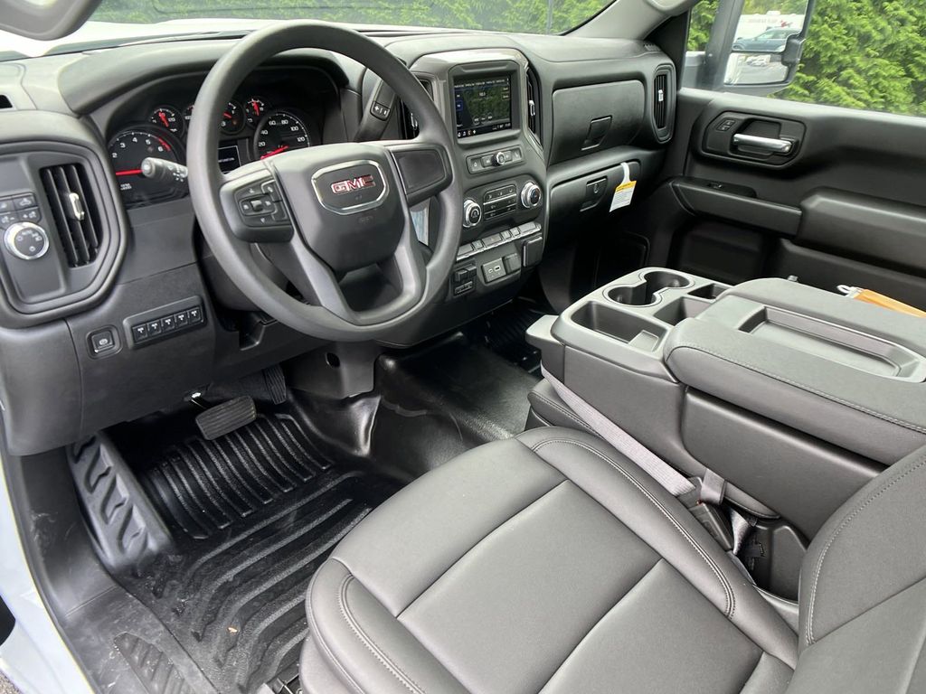 new 2024 GMC Sierra 3500HD car, priced at $46,278