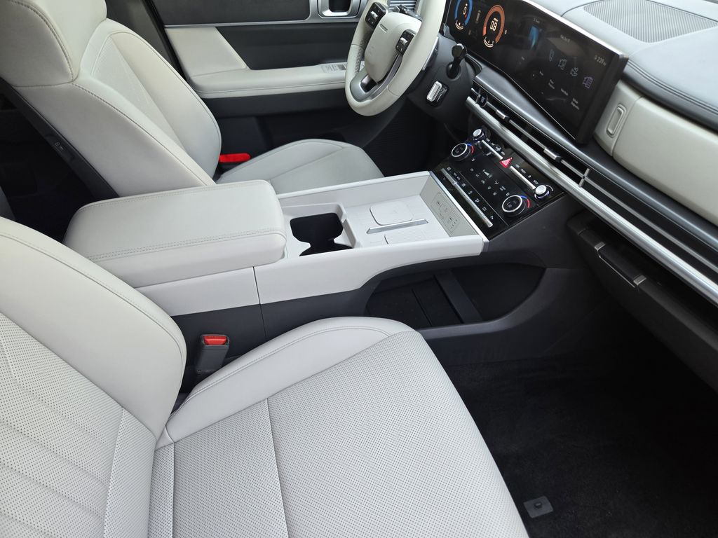 used 2024 Hyundai Santa Fe car, priced at $28,444