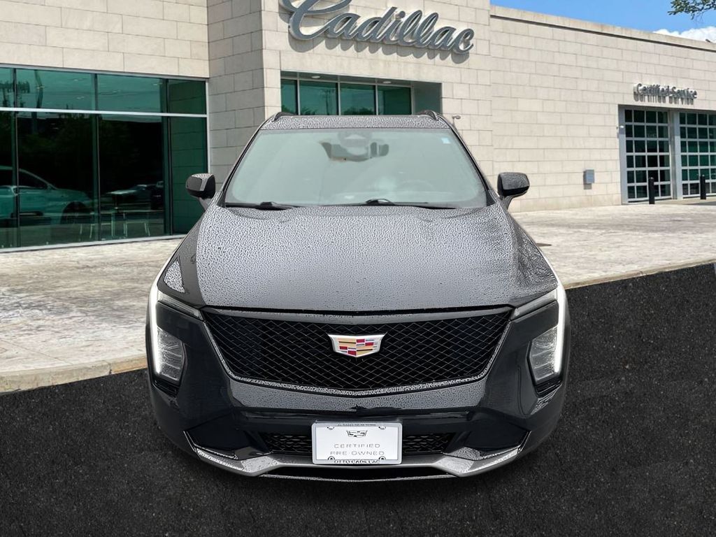 used 2024 Cadillac XT4 car, priced at $44,500