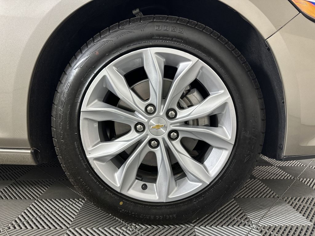 used 2025 Chevrolet Malibu car, priced at $22,997