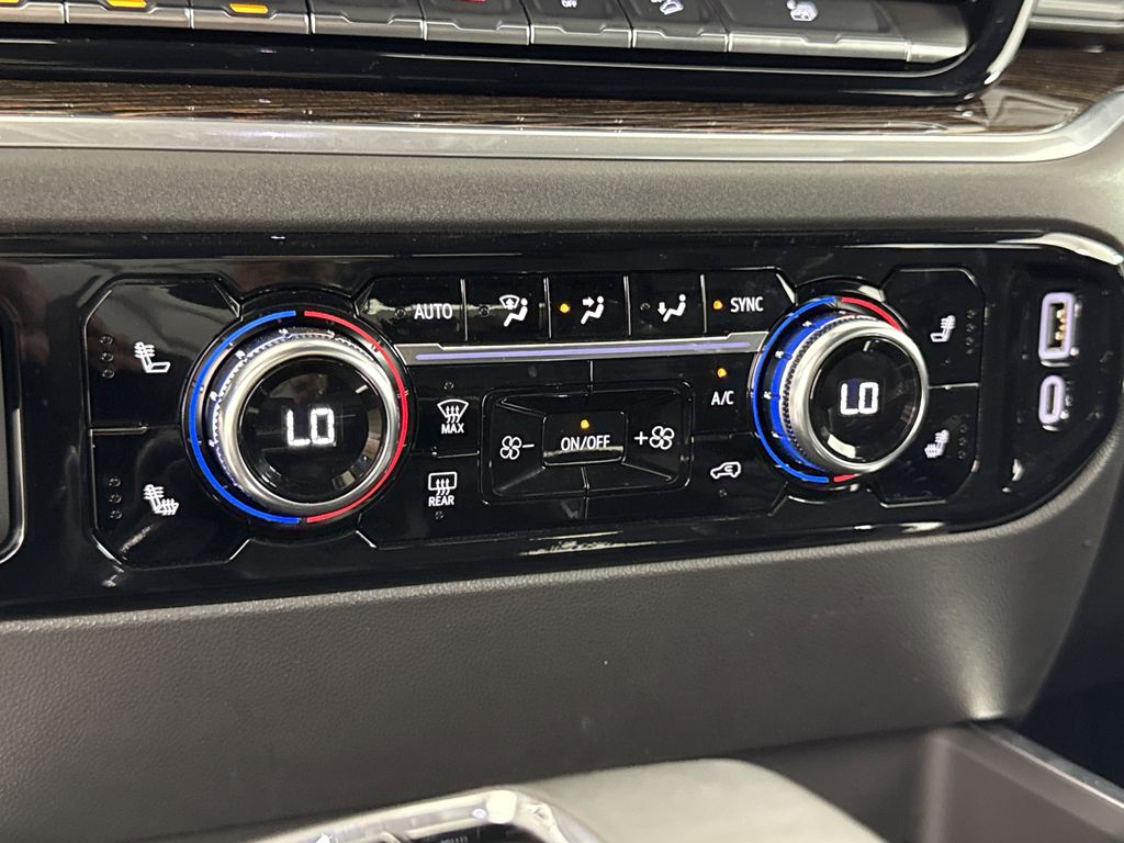 new 2025 GMC Sierra 1500 car, priced at $56,729