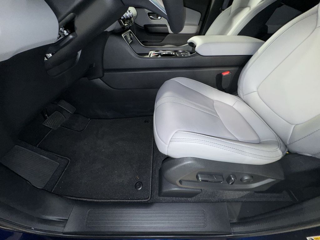 new 2025 Honda Pilot car, priced at $47,095