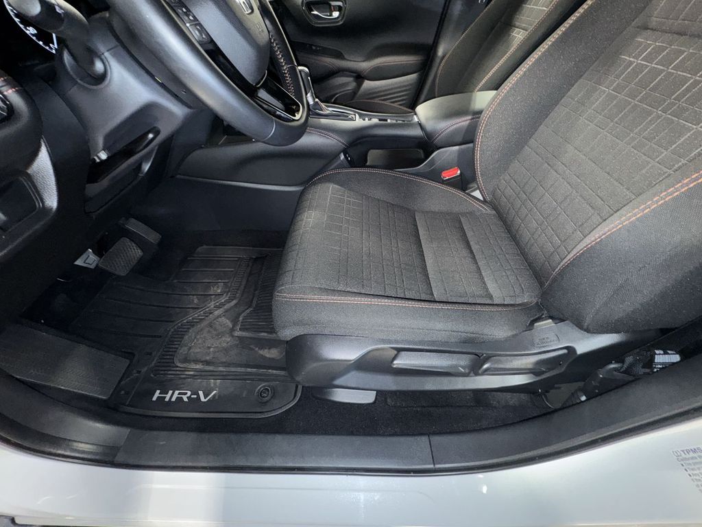 used 2025 Honda HR-V car, priced at $28,513