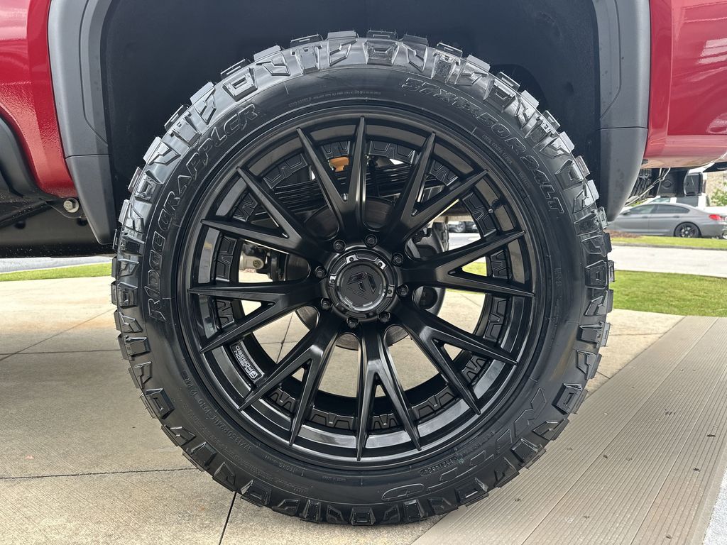 new 2025 GMC Sierra 2500HD car, priced at $87,084