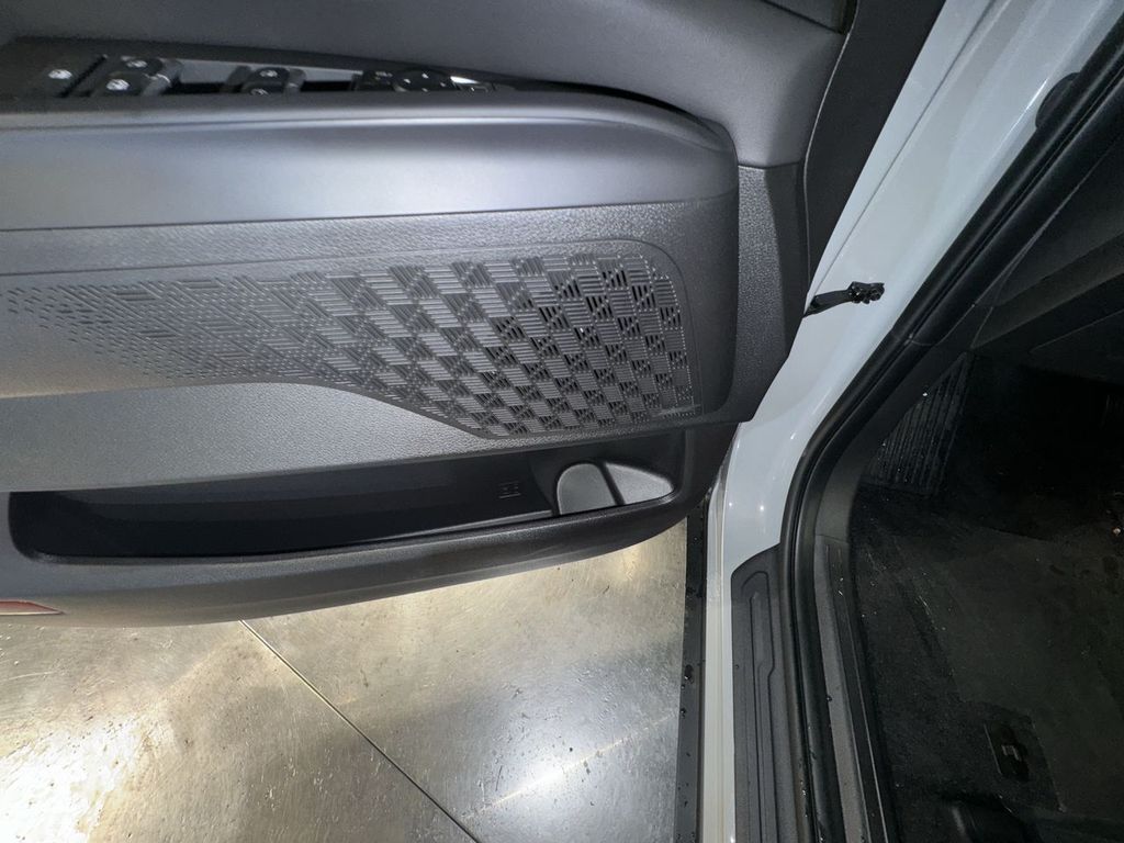 new 2025 Kia Carnival car, priced at $47,884