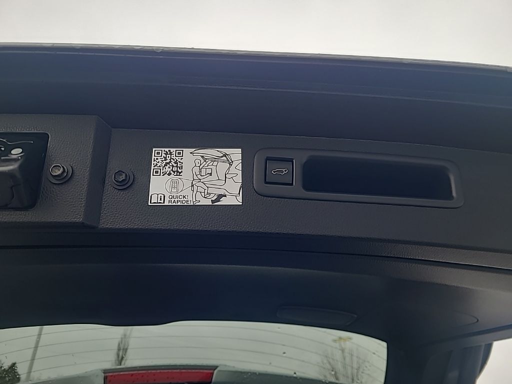 used 2021 Toyota Highlander car, priced at $41,209