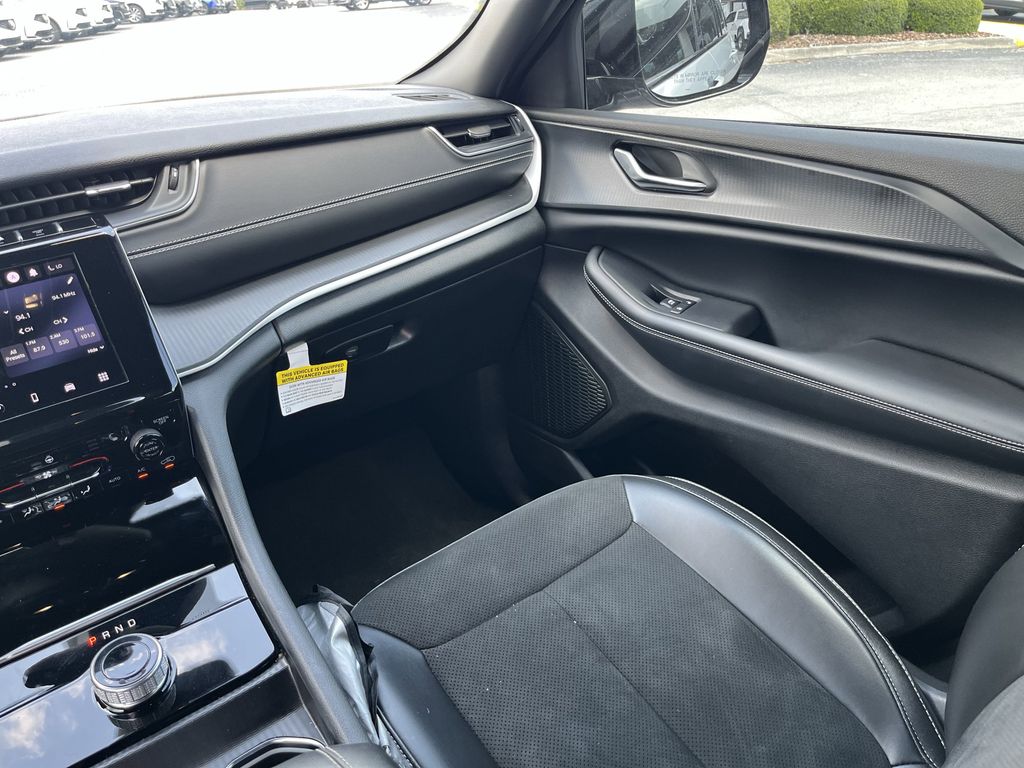 used 2023 Jeep Grand Cherokee car, priced at $31,792