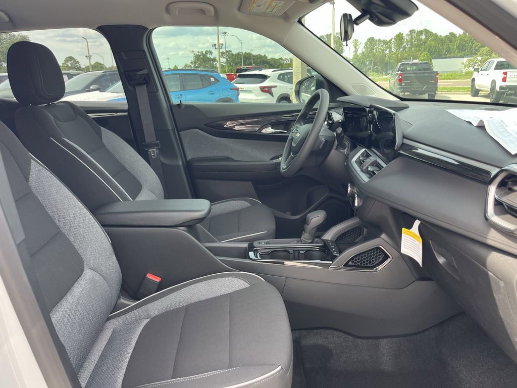 new 2026 Chevrolet TrailBlazer car, priced at $24,309