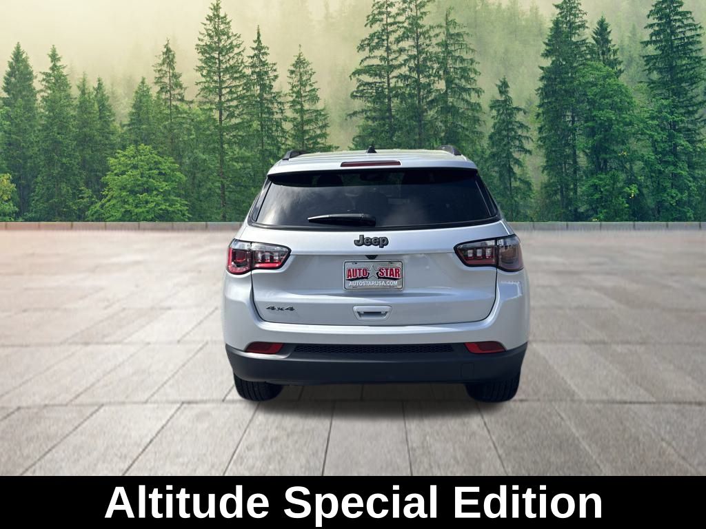 new 2025 Jeep Compass car, priced at $28,990