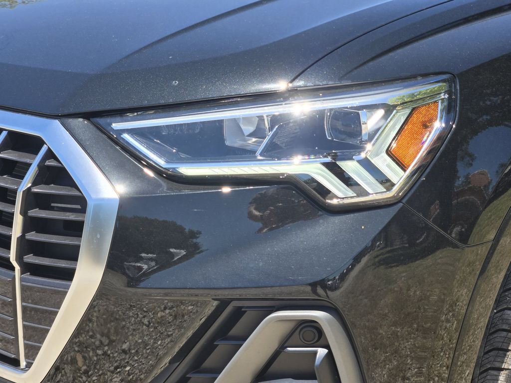 new 2025 Audi Q3 car, priced at $44,060